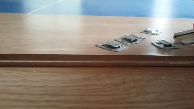 Как закрепить ЛАМИНАТ, на ПОТОЛКЕ, СТЕНЕ, смотреть онлайн