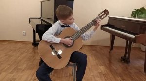 Баринов Константин. 1. А. Коттен Сонатина До мажор. 2. А. Иванов-Крамской Прелюдия.