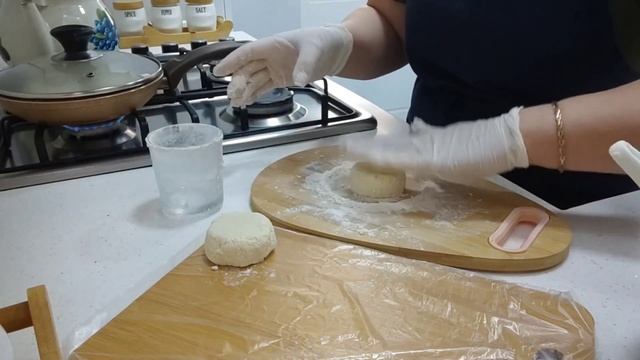 Сырники/Самые удачные пропорции/Подкормка цветов/Соседка заливает смотреть онлайн