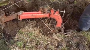 весна вспашка оборотным плугом ПЦ-1-18