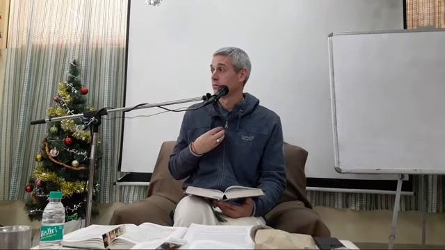 Е. М. Нитьянанда Чаран прабху. Бхагавад-гита. Лекция 24. Глава 9. Вриндаван январь 2020 смотреть онлайн