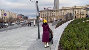 Гуляем у Павелецкого вокзала. Москва красивая даже в УЖАСНУЮ погоду.