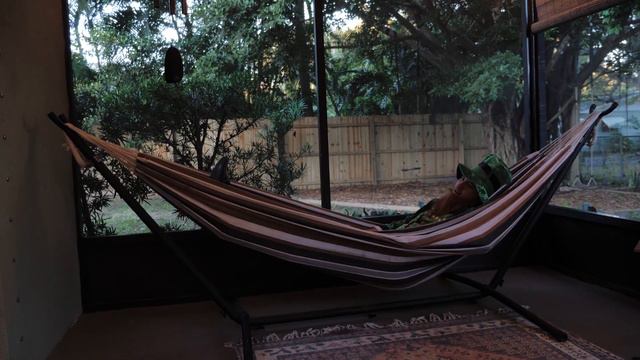 2911 Magnolia St Fort Myers (The Pot Of Gold At The End Of The Rainbow) смотреть онлайн