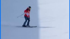 OLYMPICS 2018 Hungary Skier Goes Down Halfpipe with NO Tricks !!!