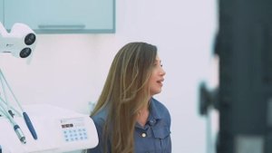 Сколько времени нужно чистить зубы?