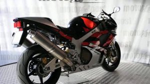HONDA VTR 1000 SP 2