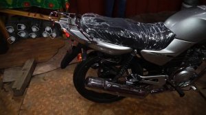 Yamaha YBR125 первый запуск нового мотоцикла в России, звук мотора, установка номерного знака RA0LK