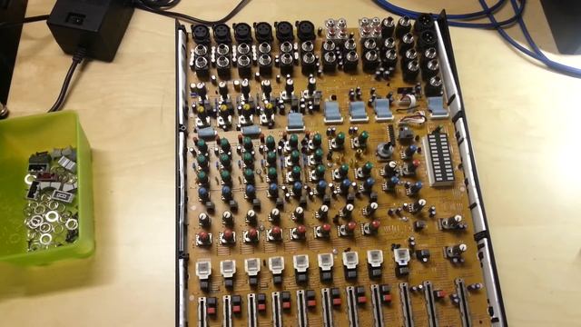Yamaha MG124CX Mixing Desk Full Clean After Drink Spillage Damage + Service & Testing смотреть онлайн