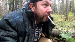 комедия в тайге,, я же говорил что эти грибы ядовитые...,,!