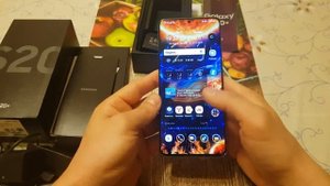 Samsung galaxy S20 plus