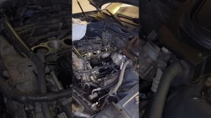 Infiniti FX35 замена прокладки клапанной крышки.