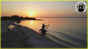Куршский залив на закате дня.