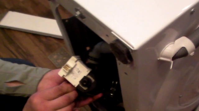 Стиральная машина не сливает воду смотреть онлайн