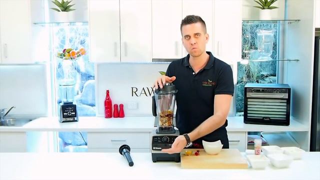 How to make Fig & Choc Orange Bliss Balls in a Vitamix Blender | Recipe Video смотреть онлайн