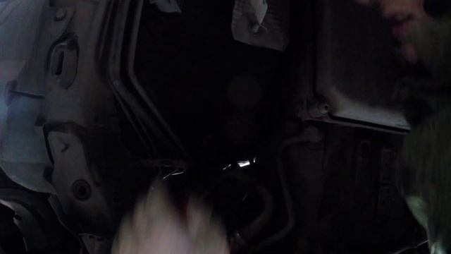 Лямбда зонд перед катализатором. Замена за 10 минут.M271.