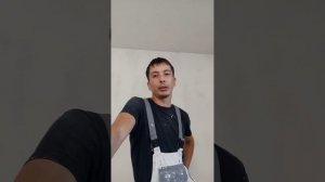 Почему на разошлись швы на обоях?