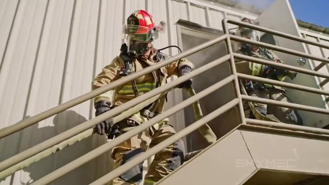 DJI M300 RTK | Следующий шаг в работе с опасными материалами смотреть онлайн