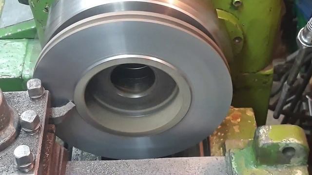 Разве так можно точить тормозные диски??? смотреть онлайн