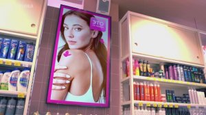 Видеоэкраны в "Магнит Косметик"