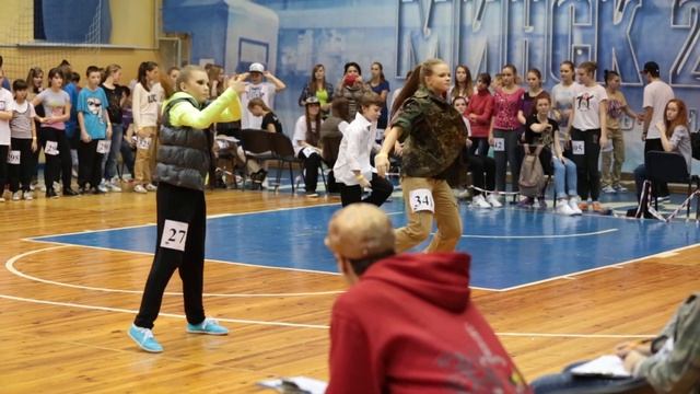 18.01.2014_Соревнования hip-hop "Black Fox. Chelz" смотреть онлайн