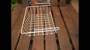 Сенник для кроликов из старой решетчатой полочки