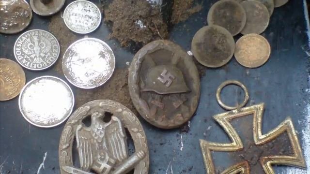 СХРОН ОФИЦЕРА ВЕРМАХТА ВСКРЫЛИ СПУСТЯ 70 ЛЕТ ШОКИРУЮЩИЕ НАХОДКИ ВОВ