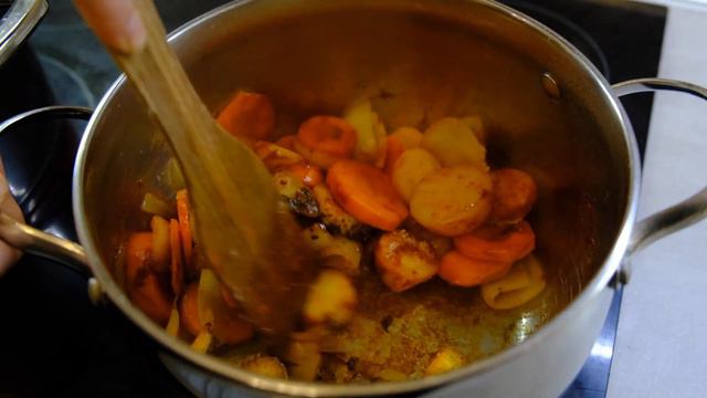 Чечевичный суп за пол часа! Супер Быстро и Вкусно! Пошаговый рецепт! Lentil soup! смотреть онлайн