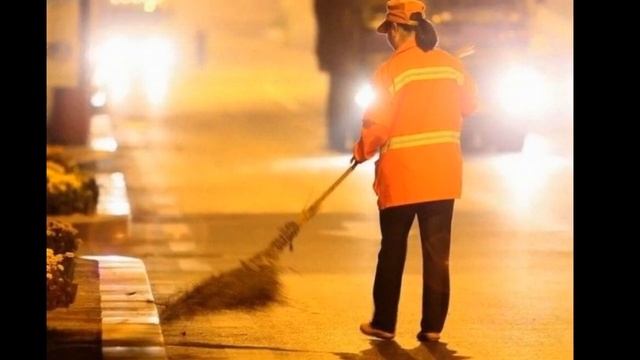 Зачем миллионерша из Китая работает дворником? смотреть онлайн