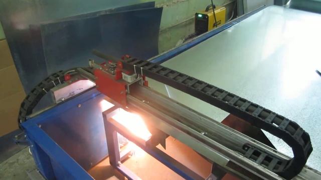 Работа станка плазменной резки тонколистового металла на производстве компании ПК«ВентСав смотреть онлайн