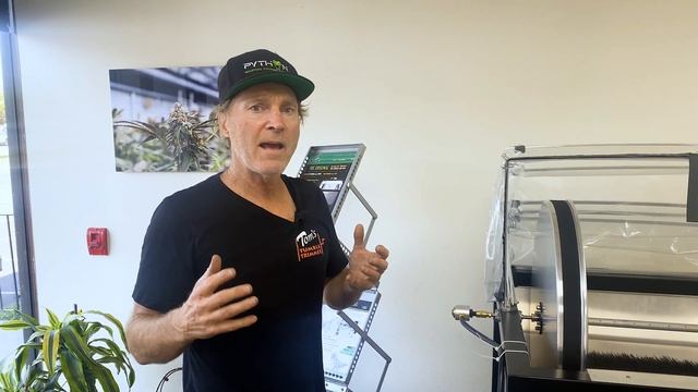 Wet Trimming with CO2 смотреть онлайн