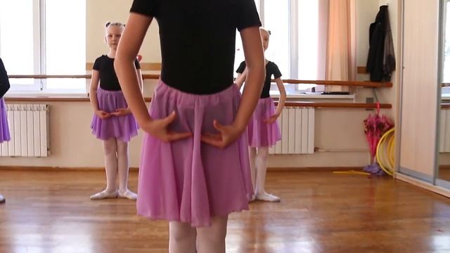 Репортажная съемка занятия в детской танцевальной студии|  SVIATIMAGE