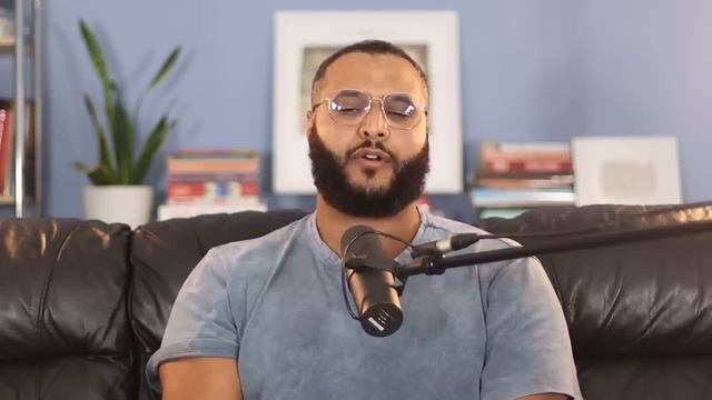 Ben Shapiro Debates Student & Fails смотреть онлайн