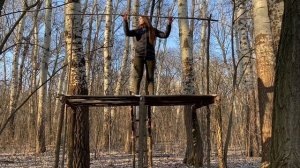 Строю БУШКРАФТ УКРЫТИЕ в лесу 2 дня   одиночный кемпинг девушки с ночевкой
