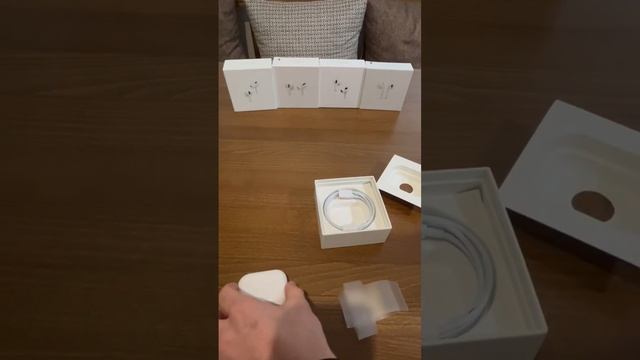 AirPods inst,vk : Tehno lid #apple #watch #реки #топ #airpods #беспроводныенаушники смотреть онлайн