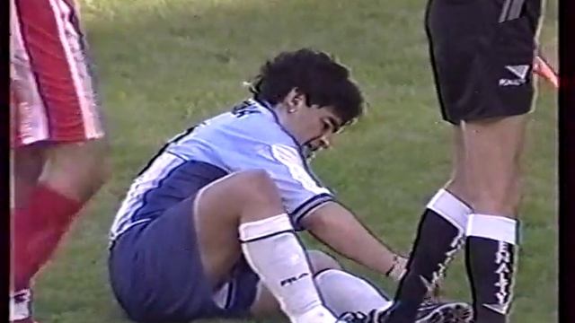 Диего Марадона. Прощальный матч 10.11.2001 г. Аргентина vs Сборная Мира смотреть онлайн