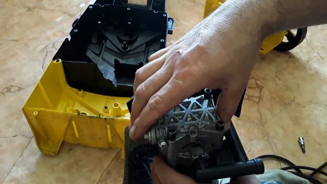как поменять масло в мойке высокого давления смотреть онлайн