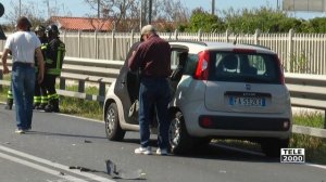 Auto finisce contro autocisterna. Ferito Cardinale Vegliò