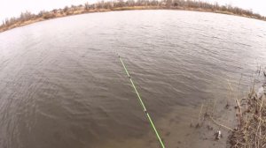 Осенний КАРАСЬ на червя!!!Рыбалка на КАРАСЯ в НОЯБРЕ.