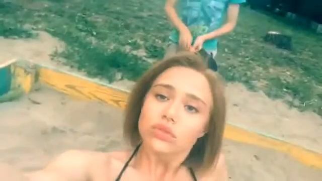 Пляжная фотосессия пошла не по плану смотреть онлайн