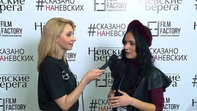 Традиционный русский головной убор на Фестивале Невские Берега смотреть онлайн