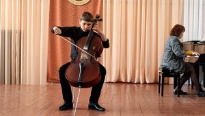 С. Соловьев -Седой Соловьи исп. Османов Марк 13 лет.