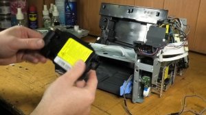 HP Neverstop Laser 1000w — что внутри, разбираем принтер
