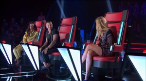 Coach Boy George WALKS OUT after PHENOMENAL Blind Audition on The Voice | Bites