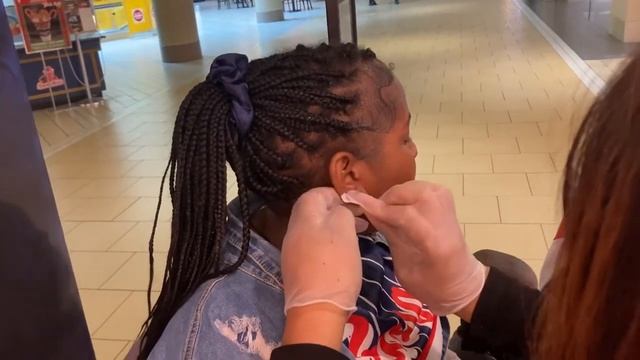 Getting my second ears pierced (I was nervous￼ смотреть онлайн