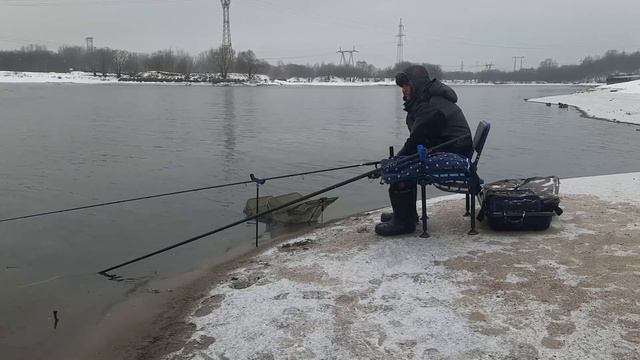 Фидер риболов в екстремни условия  - Winter Feeder Fishing