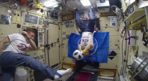 ДЕНЬ ФУТБОЛА В КОСМОСЕ.