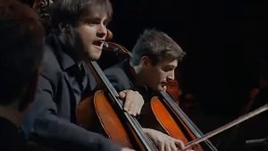 Профессиональная игра на виолончели!!