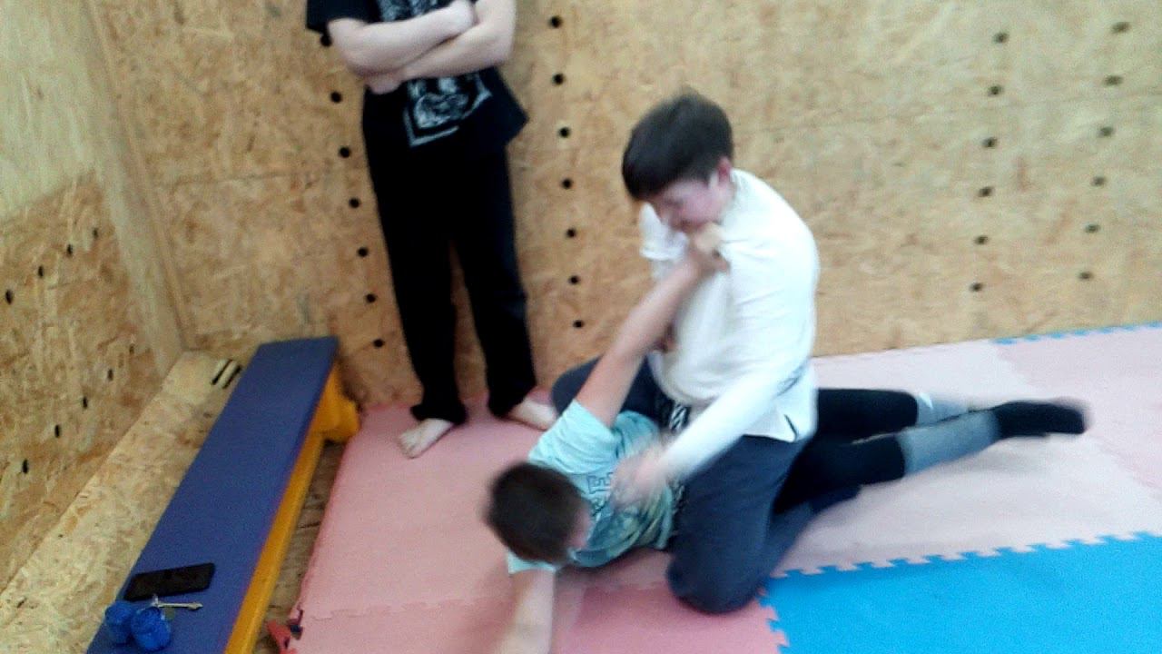 Буза это... когда в каждом углу борьба. смотреть онлайн