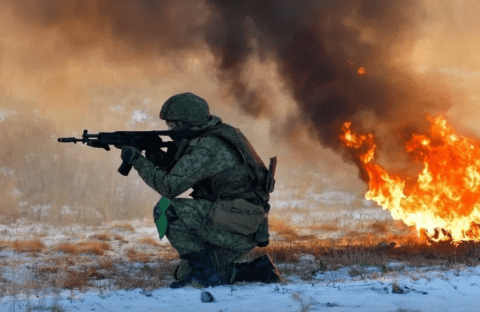 Российский солдат показал штурм позиций ВСУ под Кременной от первого лица