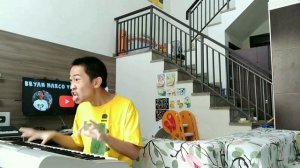 RUSH "Q" (crazy finger)